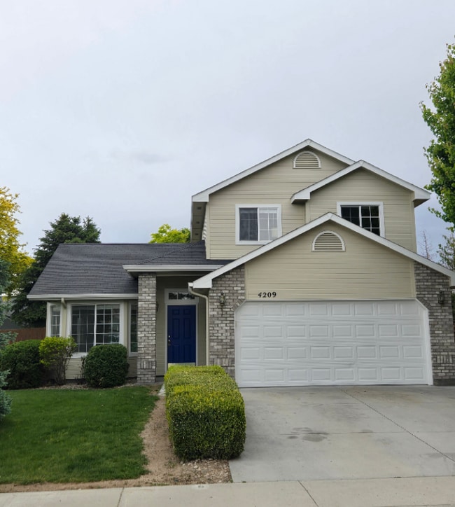 property at 4209 E Lanager Ct
