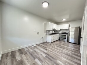 1340 S 200 E in Salt Lake City, UT - Foto de edificio - Building Photo