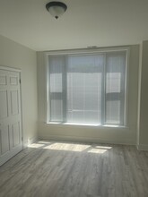 2756 W Monroe St, Unit 1F in Chicago, IL - Foto de edificio - Building Photo