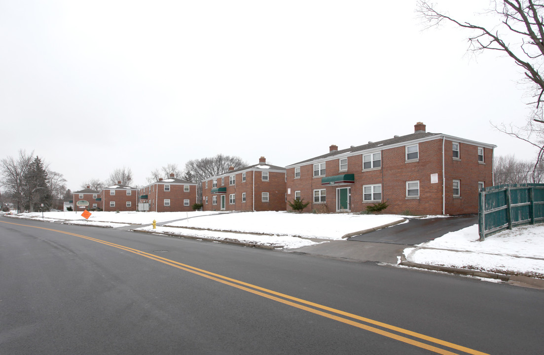 Robinwood Apartments in Columbus, OH - Building Photo