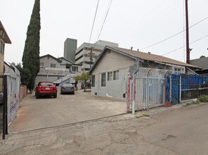 1428 N Kenmore Ave in Los Angeles, CA - Building Photo - Building Photo
