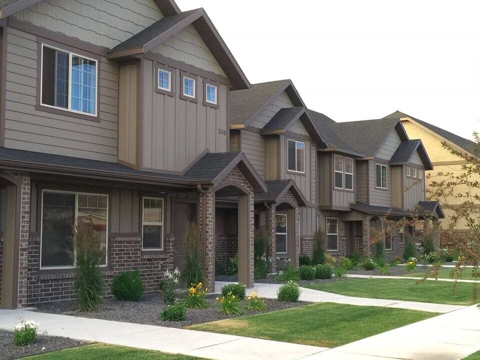 443 W 1400 N in Logan, UT - Building Photo