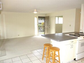 4940 Kilauea Ave in Honolulu, HI - Building Photo - Building Photo