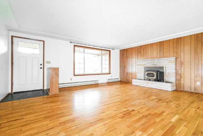 7808 S Ainsworth Ave in Tacoma, WA - Building Photo - Building Photo