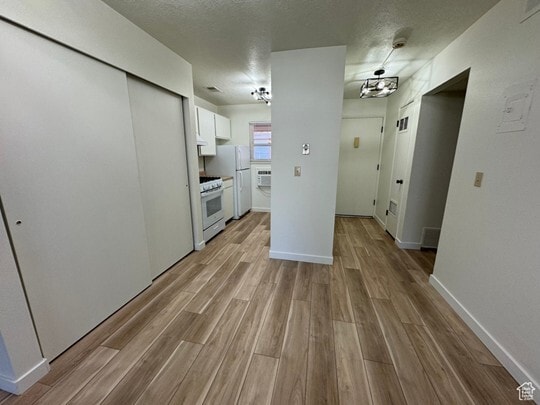 5630 Meadow Ln, Unit 197 in South Ogden, UT - Building Photo - Building Photo