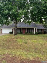 161 Raspberry Way in Madison, AL - Building Photo