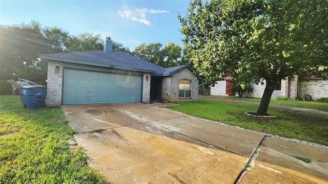 property at 2131 Coelum Ct