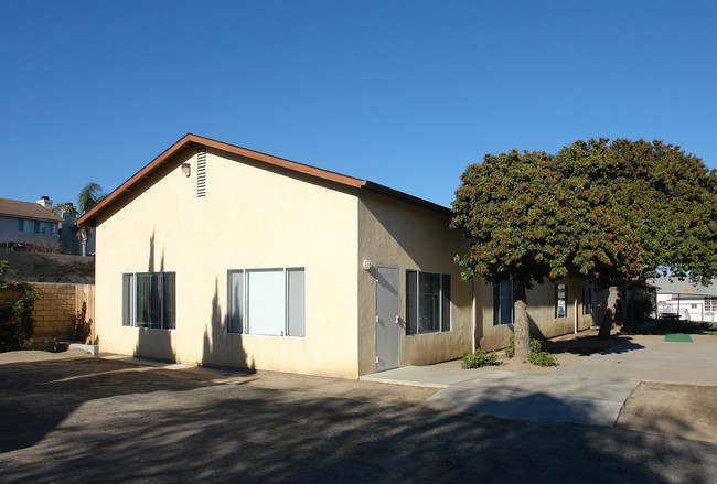 Cabrillo Village in Ventura, CA - Building Photo - Building Photo