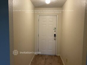 9812 Robin St in La Porte, TX - Building Photo - Building Photo