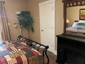 9992 FM1283 in Lakehills, TX - Building Photo - Building Photo