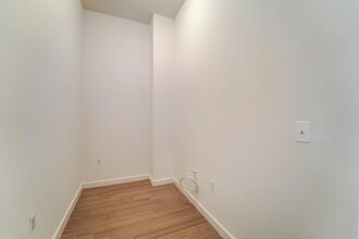 234 10th St in Jersey City, NJ - Building Photo - Building Photo