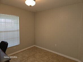 2711 Nelson Rd N in Cape Coral, FL - Building Photo - Building Photo