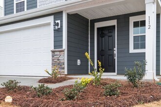 112 Rock Ave in Statesville, NC - Building Photo - Building Photo