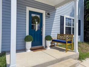 2042 Delaware Ave in North Charleston, SC - Building Photo - Building Photo