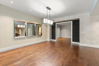 311 NW 12th Ave in Portland, OR - Building Photo - Building Photo