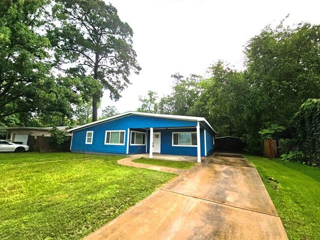 property at 24514 Sunny Glen Dr