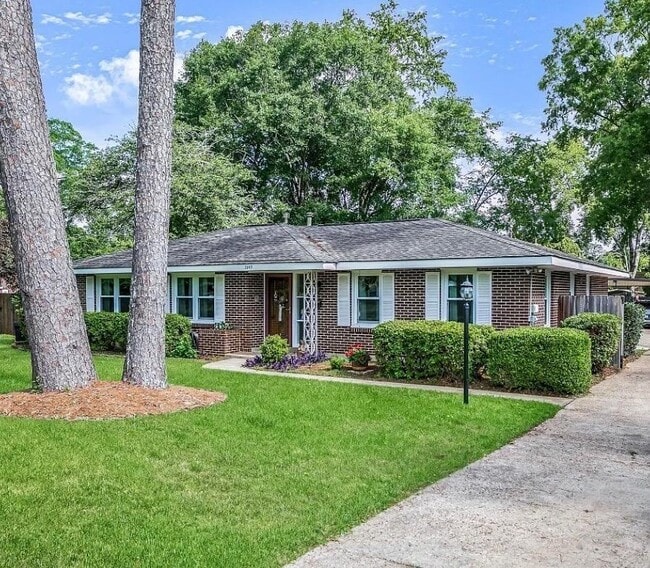 3843 Marie Cook Dr in Montgomery, AL - Foto de edificio - Building Photo