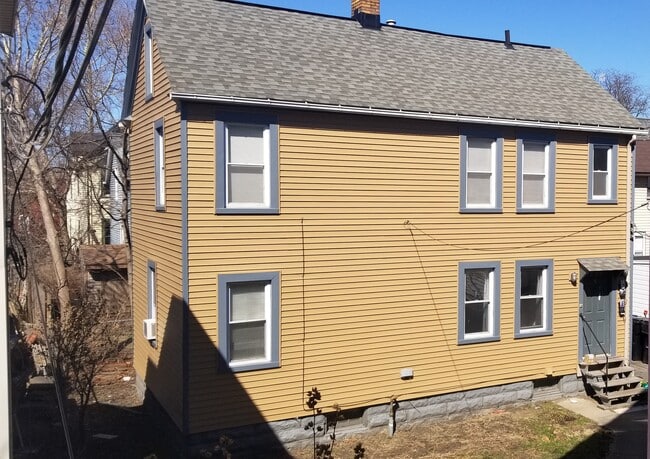 property at 1012 Kenilworth Ave