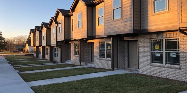 property at 66 Bellvue Dr