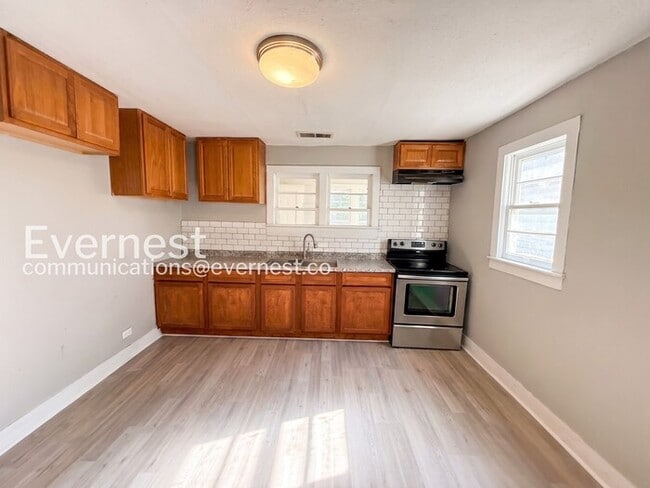 1825 18th St Ensley in Birmingham, AL - Building Photo - Building Photo