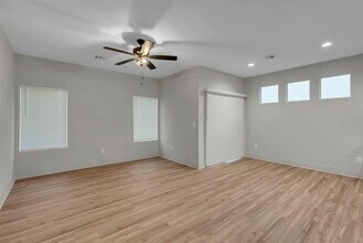 1923 Sutton Ct in Wichita, KS - Building Photo - Building Photo