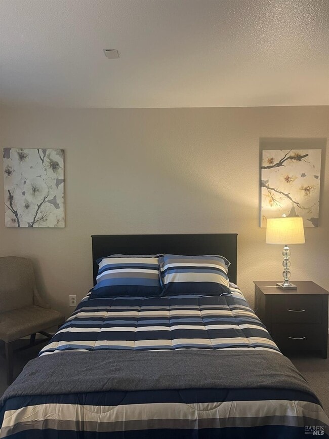 702 Daniels Ave in Vallejo, CA - Building Photo - Building Photo