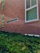 4921 Chicago St, Unit 5 in Omaha, NE - Building Photo - Building Photo
