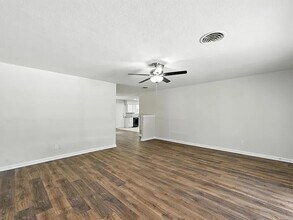 117 Yorkshire Dr in Cedar Hill, TX - Building Photo - Building Photo