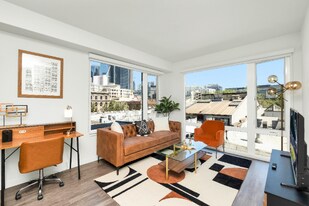 80 South Main St in Seattle, WA - Building Photo