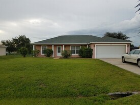 Coming in July 3/2/2 Single Family Home in Ft. Myers, FL - Building Photo