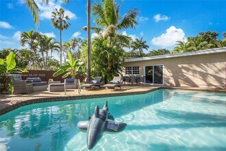 2708 Cleveland St in Hollywood, FL - Building Photo - Building Photo