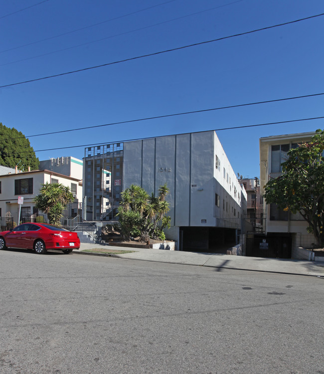 1242 N New Hampshire Ave in Los Angeles, CA - Building Photo - Building Photo