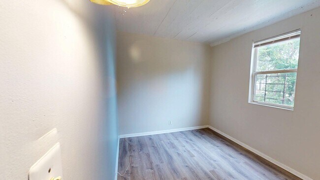 413 Evarts St NE, Unit 2 in Washington, DC - Building Photo - Building Photo