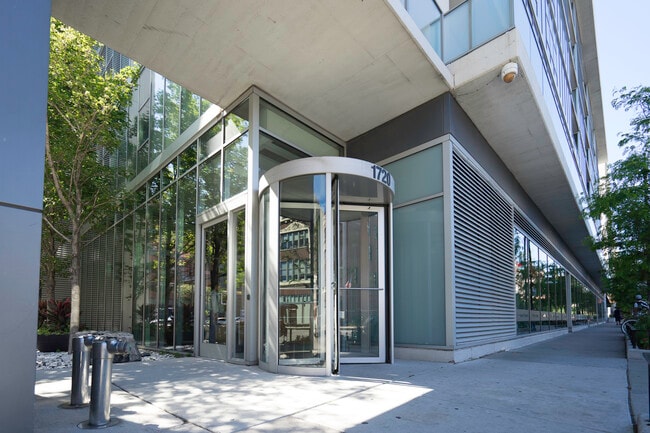 property at 1720 S Michigan Ave