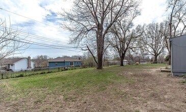 13119 Fuller Ave in Grandview, MO - Building Photo - Building Photo