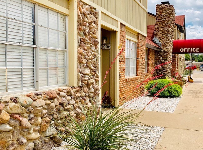 3818 Englewood Cir-Unit -3818 in Odessa, TX - Building Photo - Building Photo