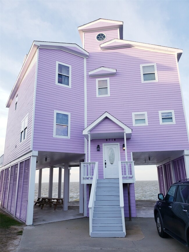 3716 Sabrina in Galveston, TX - Building Photo - Building Photo