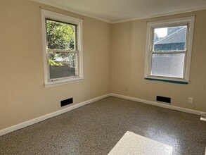 215 Jaffrey St, Unit 1303 in Weymouth, MA - Building Photo - Building Photo