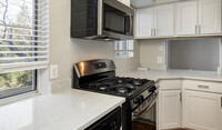 Foxchase Apartments photo'