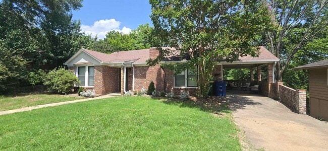 property at 600 Skyline Dr