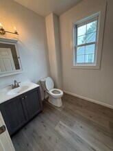 1325 N 8th St, Unit 1325 N. 8 in Sheboygan, WI - Foto de edificio - Building Photo