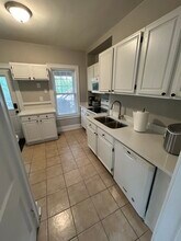 1207 Dorothea Rd, Unit 1 in Berkley, MI - Building Photo - Building Photo
