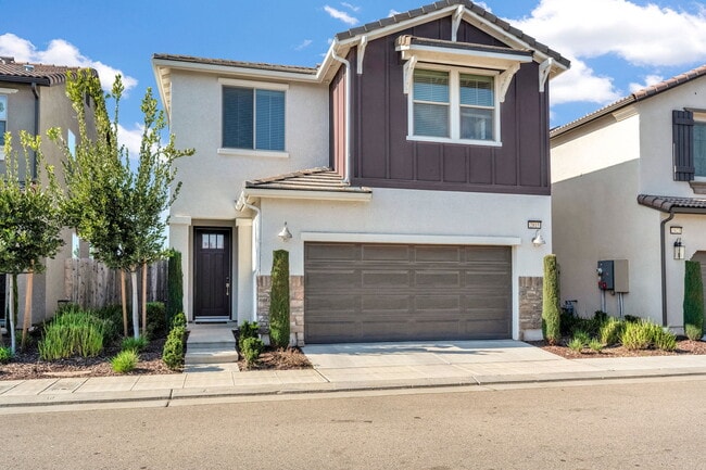 2815 N Leya Dr in Fresno, CA - Building Photo - Building Photo