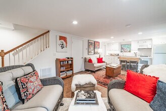 126 Cullasaja Dr in Highlands, NC - Building Photo - Building Photo