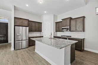 739 Waterbrook Pkwy in Argyle, TX - Building Photo - Building Photo