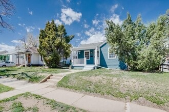 3703 S Sherman St in Englewood, CO - Building Photo - Building Photo