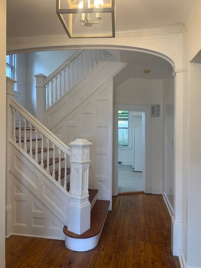 5924 Elwood St in Pittsburgh, PA - Building Photo - Building Photo