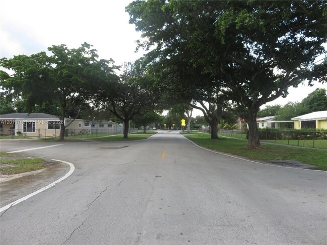 property at 8277 NW 191st Ln