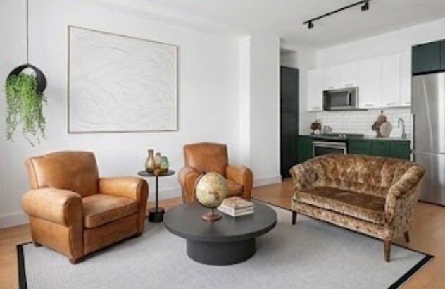 138 John St in New York, NY - Building Photo