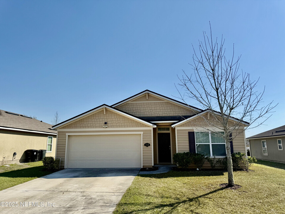 1859 Cherry Crk Wy in Middleburg, FL - Building Photo